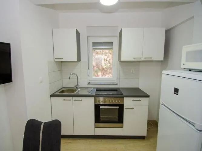Vesela - Premium One Bedroom With Terrace And Partial Sea View * Janjina