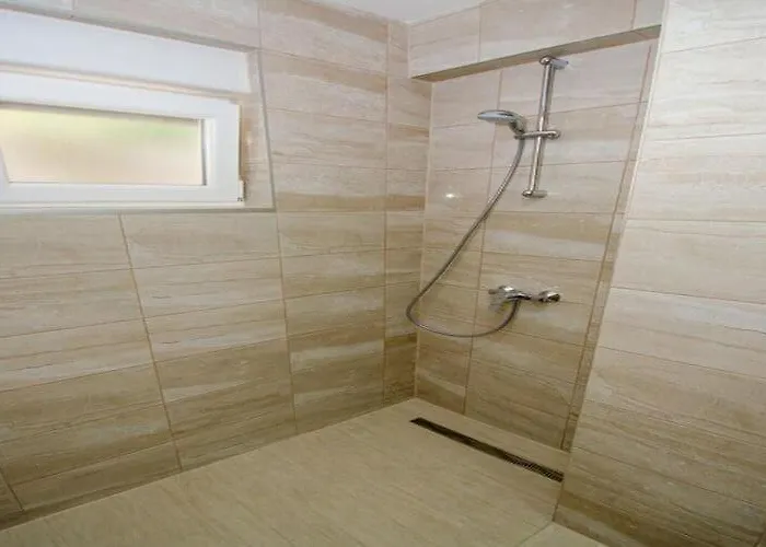 Apartamento Vesela - Premium One Bedroom With Terrace And Partial Sea View *