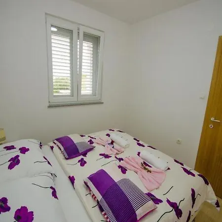 Vesela - Premium One Bedroom With Terrace And Partial Sea View Apartment *