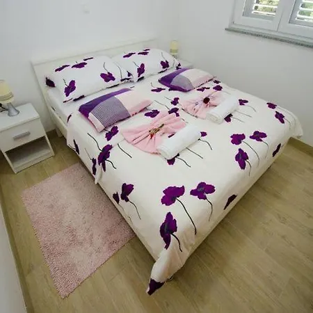 Vesela - Premium One Bedroom With Terrace And Partial Sea View * Janjina